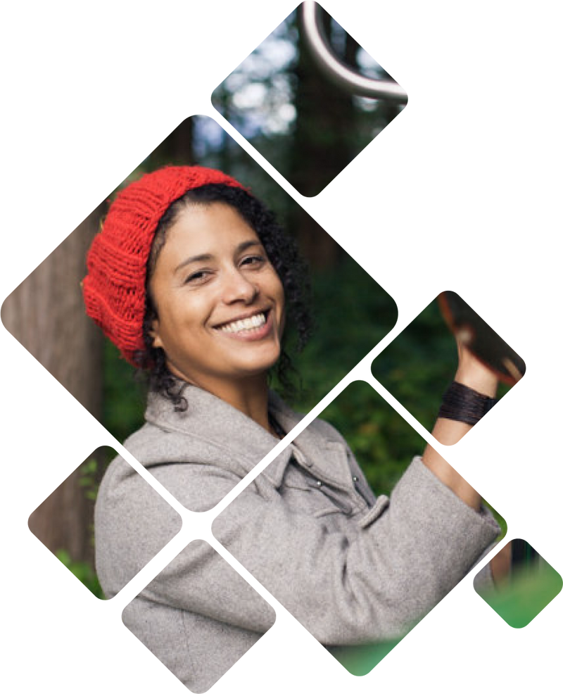 Romina threw a geometric pattern
